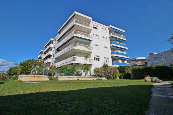 Offres de vente Appartement Saint-Laurent-du-Var 06700