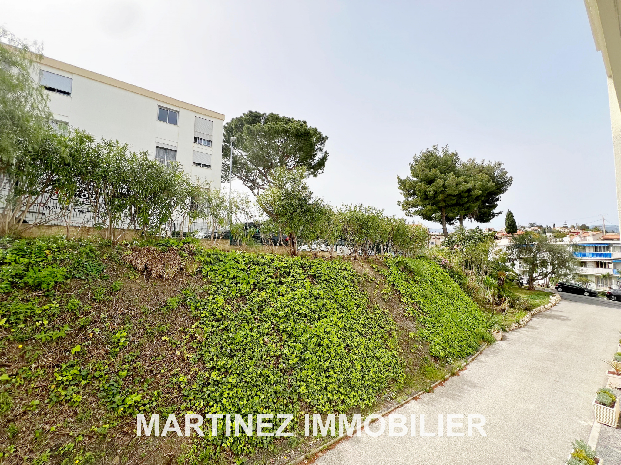 Vente Appartement 63m² 3 Pièces à Cagnes-sur-Mer (06800) - Martinez Immobilier